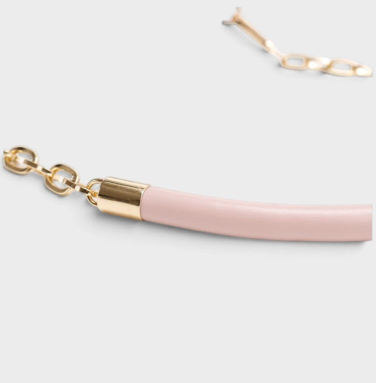VALENORA Zara shoulder bag featuring a soft pink vegan leather strap with gold chain-link hardware detail